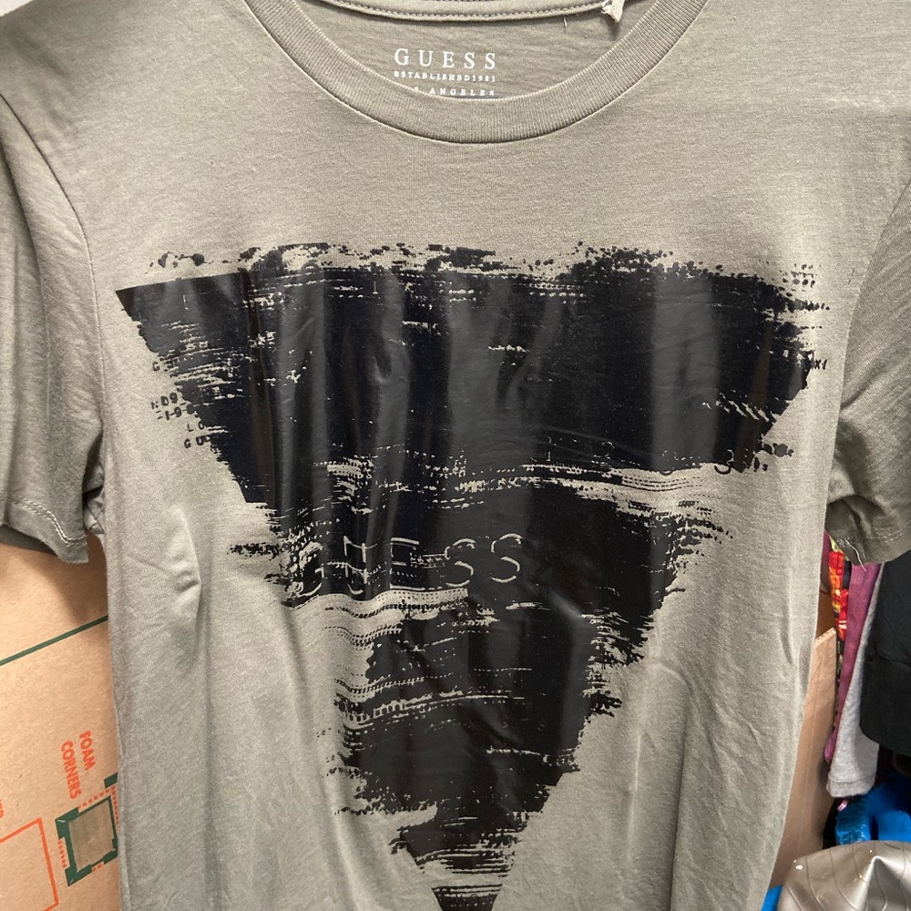 Guess shirt